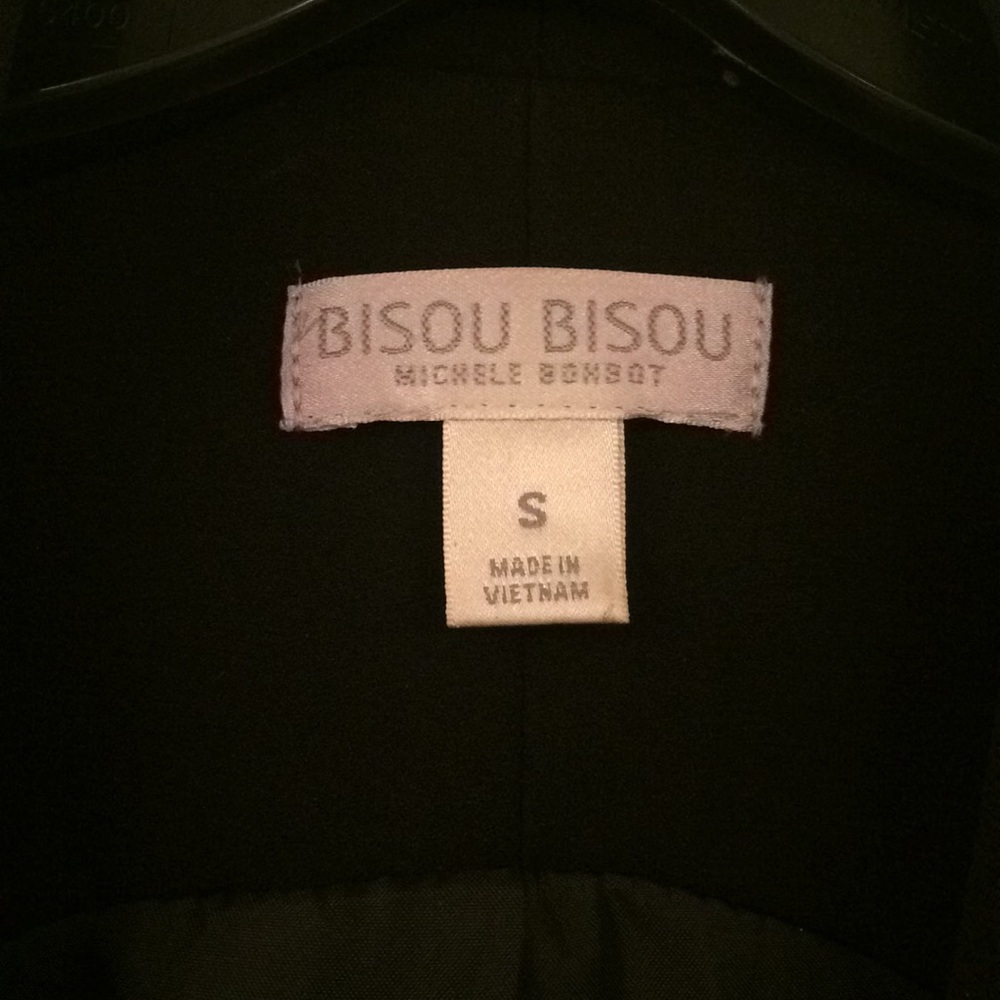 Vest - Picture 3 of 3